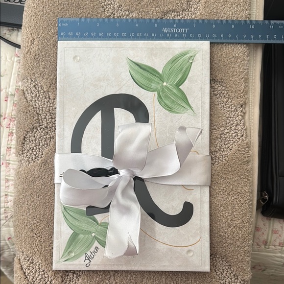 Textured Rectangular Cheese Board - Picture 6 of 6